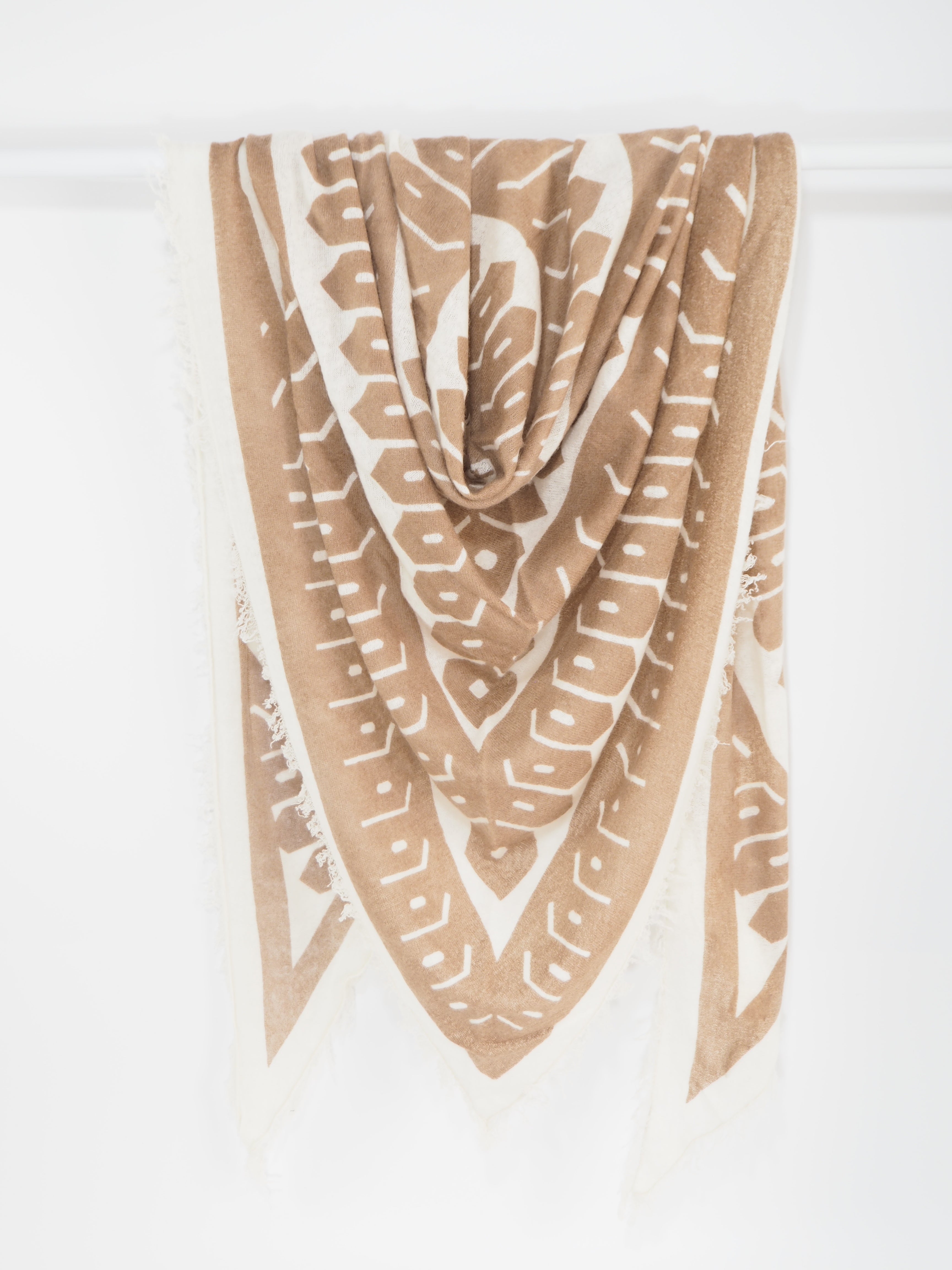 TIKA - Kaschmir-Schal - Farbe: Beige / Offwhite