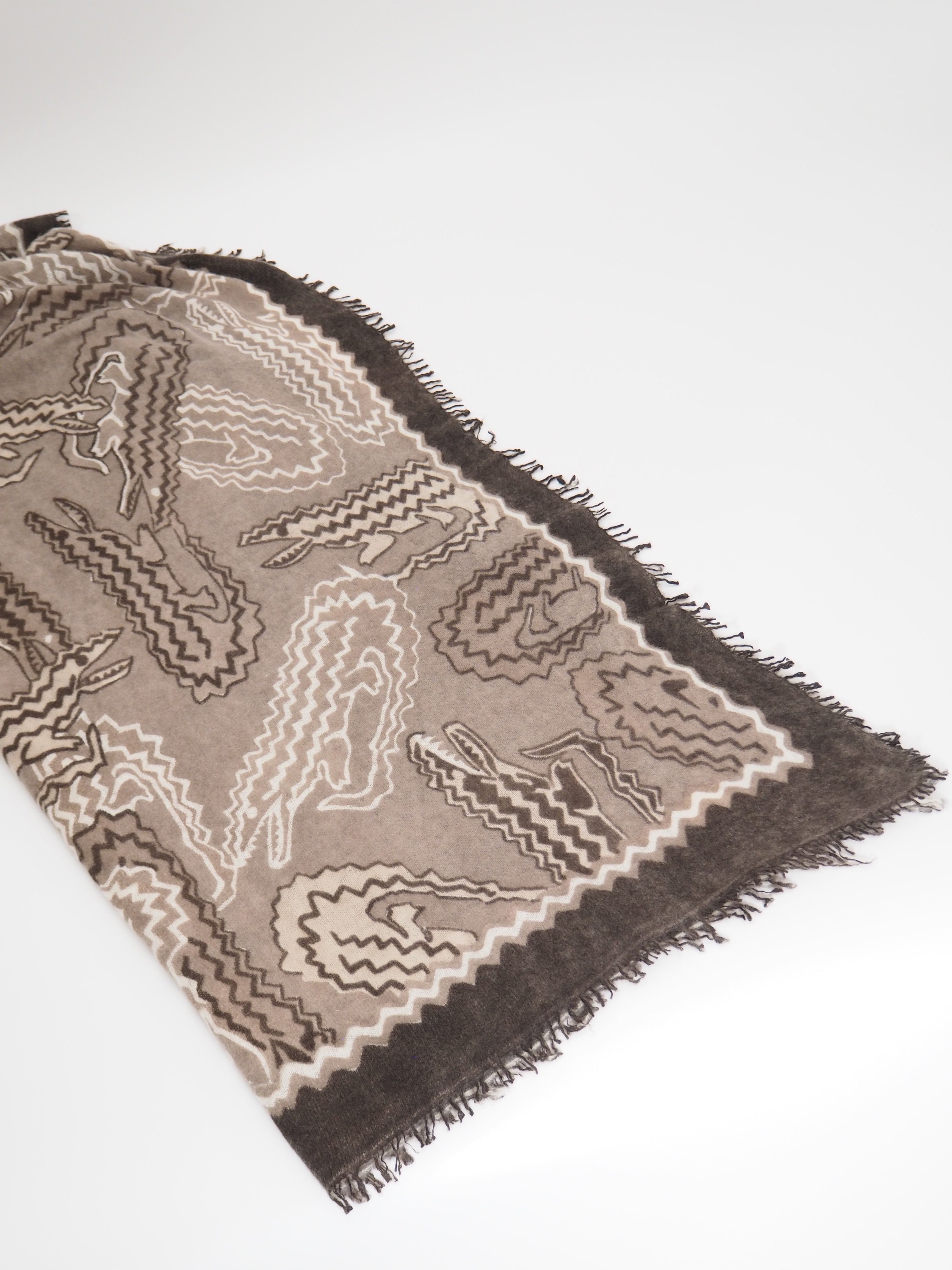 Crocodile - Cashmere-Schal - Farbe: Stone