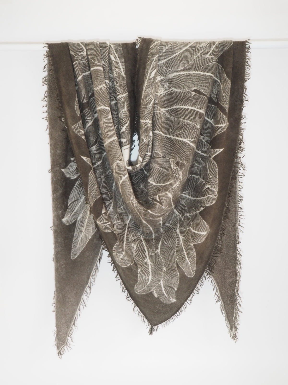 ALARIA Dreiecks-Schal - Farbe: Mokka 25653