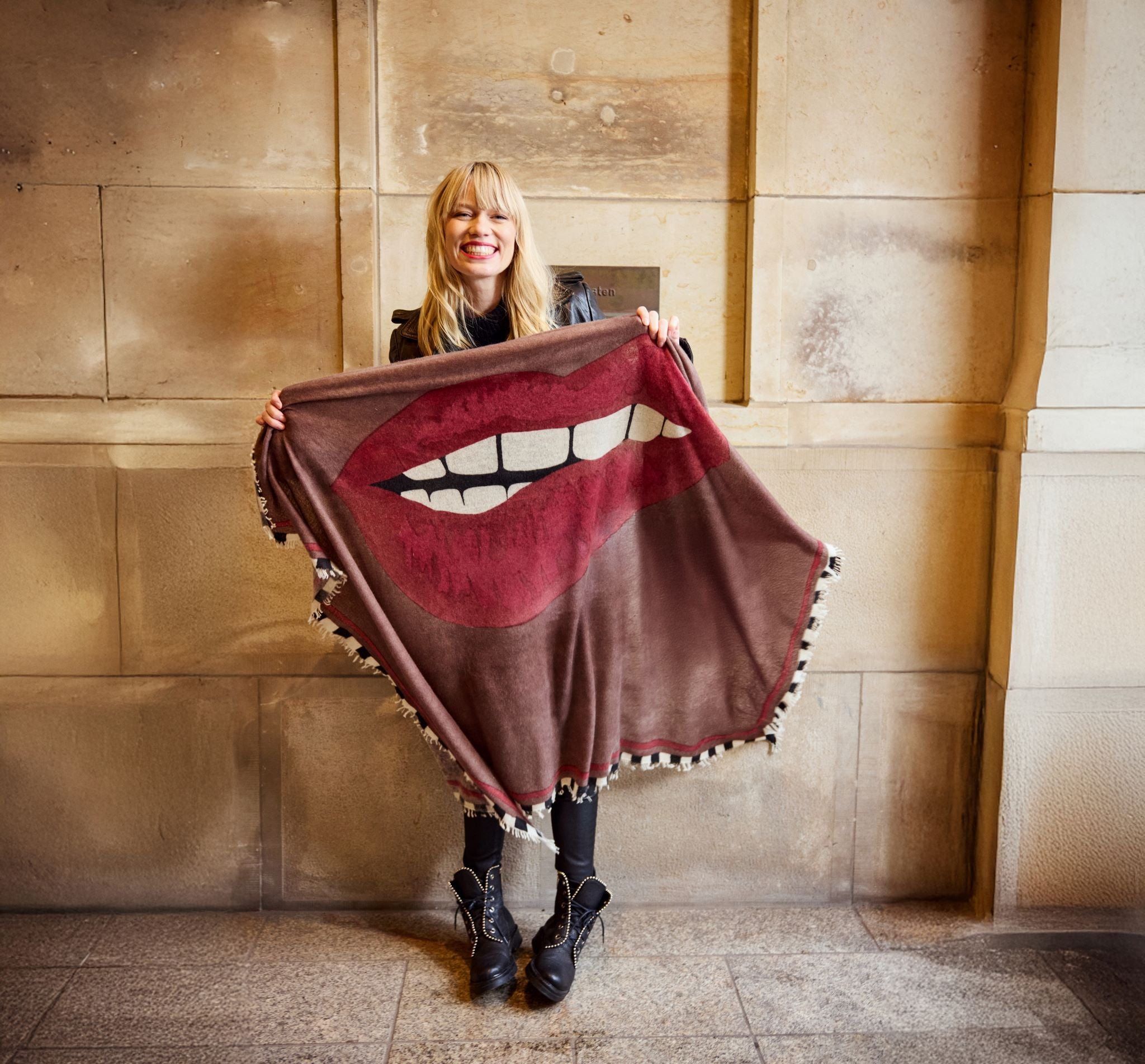 BIG KISS - Cashmere-Schal -     Farbe: Mokka / Rubywine