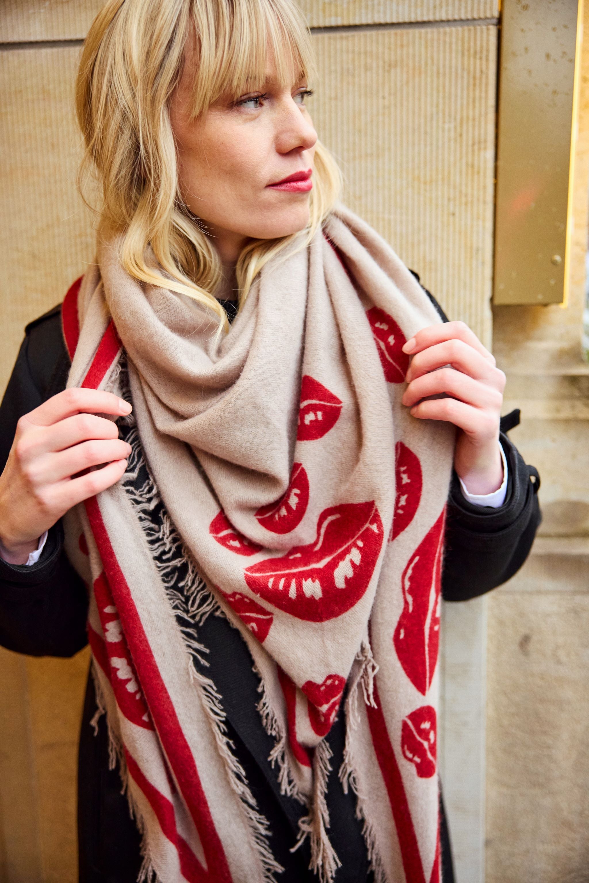 Kisses - Cashmere-Schal -     Farbe: Stone / Rubywine