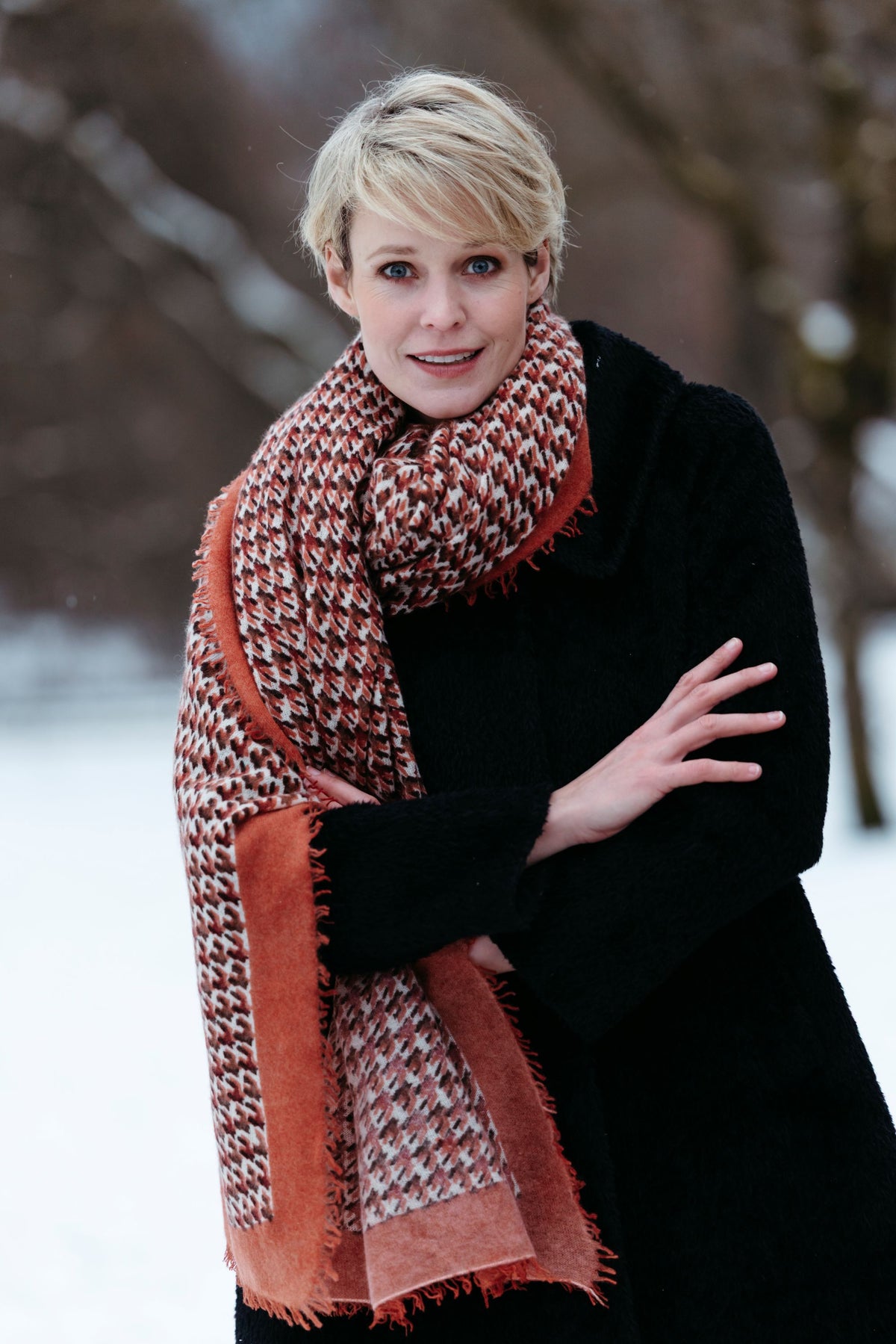 NISHA - Schal - Farbe: Cognac-Brown