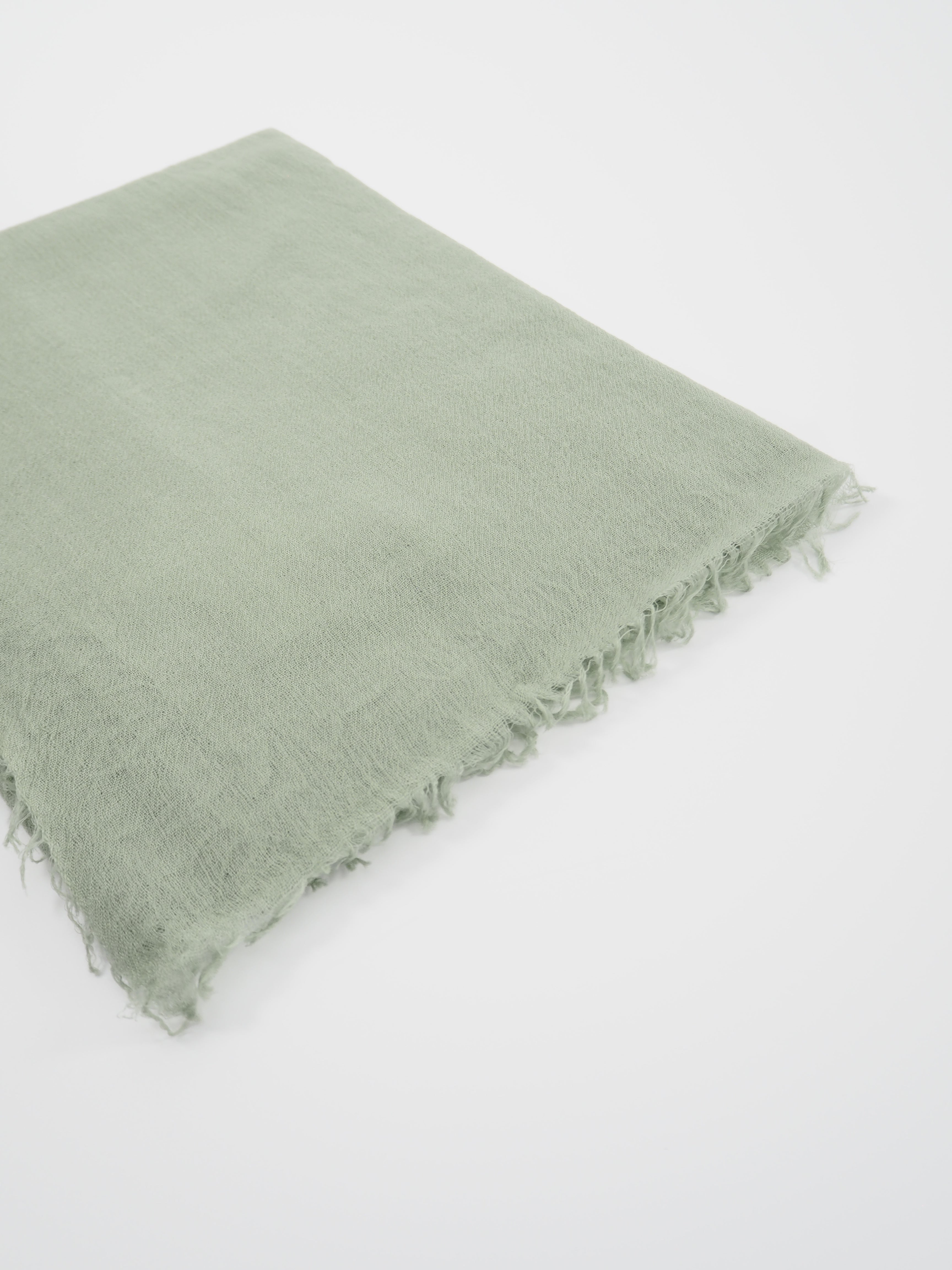 MAHANA - Federleichter Kaschmir-Schal -      Farbe: Thyme 702