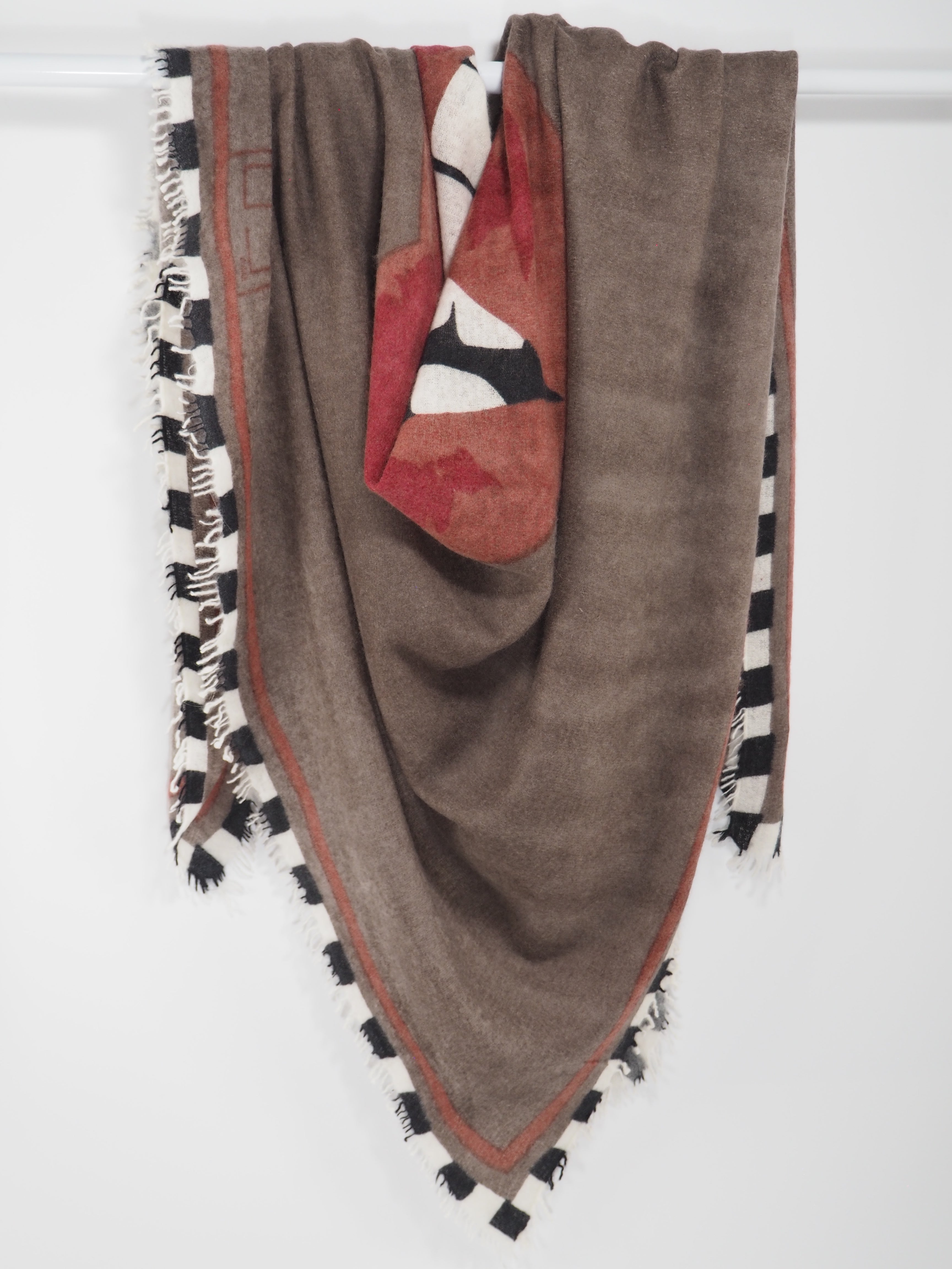 BIG KISS - Cashmere-Schal -     Farbe: Mokka / Rubywine