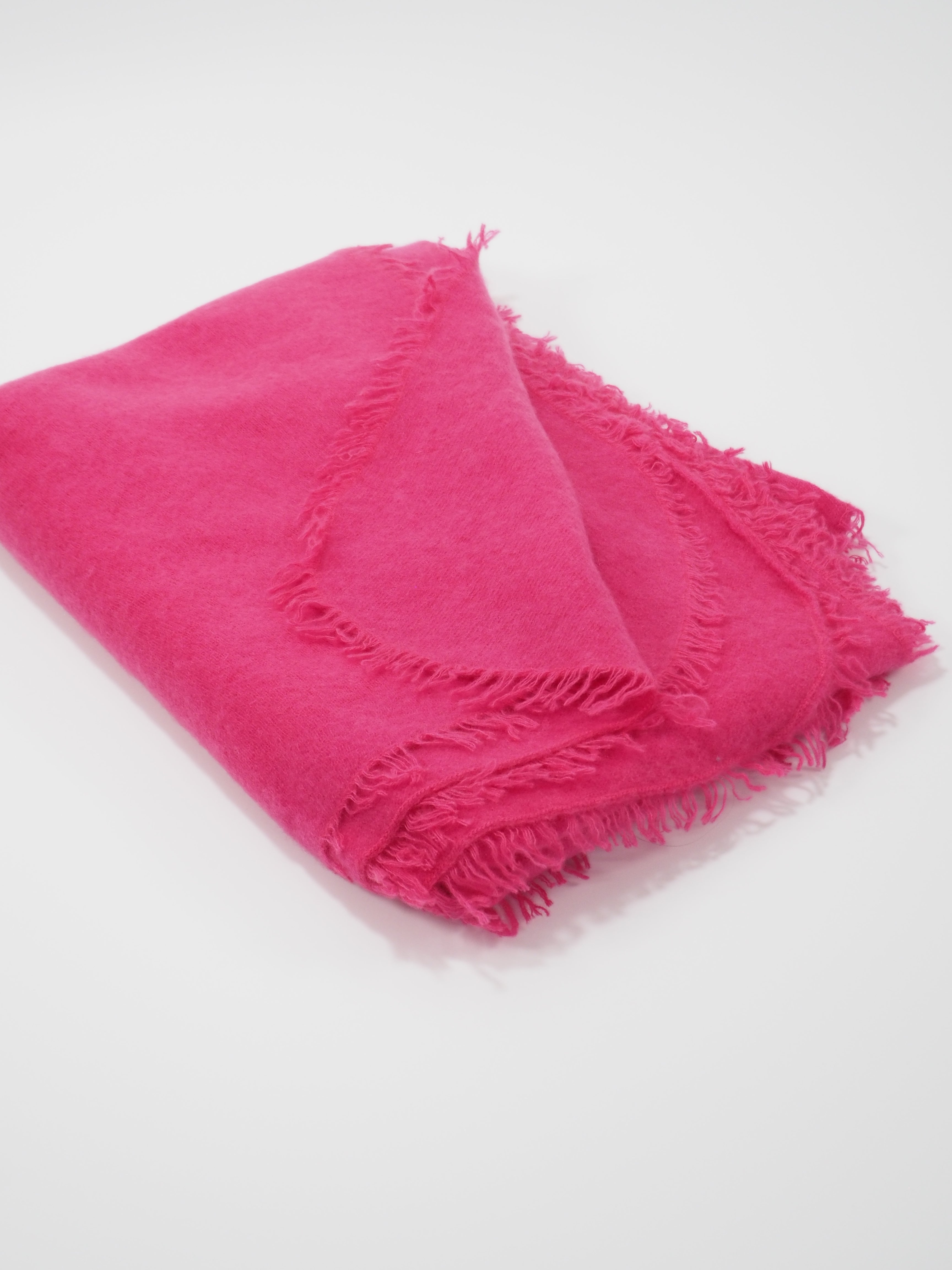 Putali - Cashmere Cape          Farbe: Raspberry 22